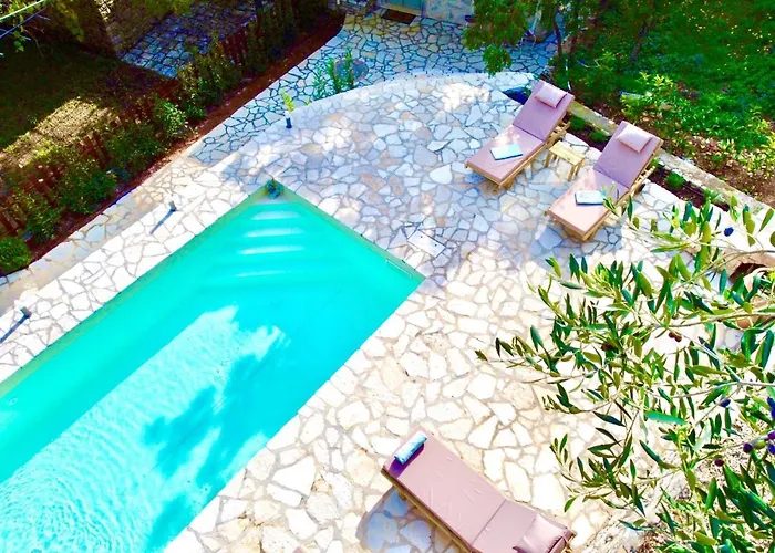 Eva With Private Pool By Dadovillas
